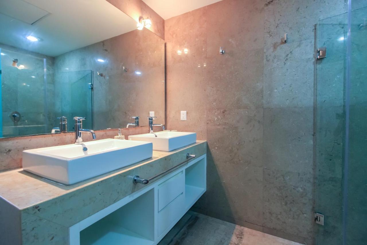 Exceptional 2Story Penthouse With Hot Tub And Rooftop Terrace In Bahia Principe Akumal Buitenkant foto