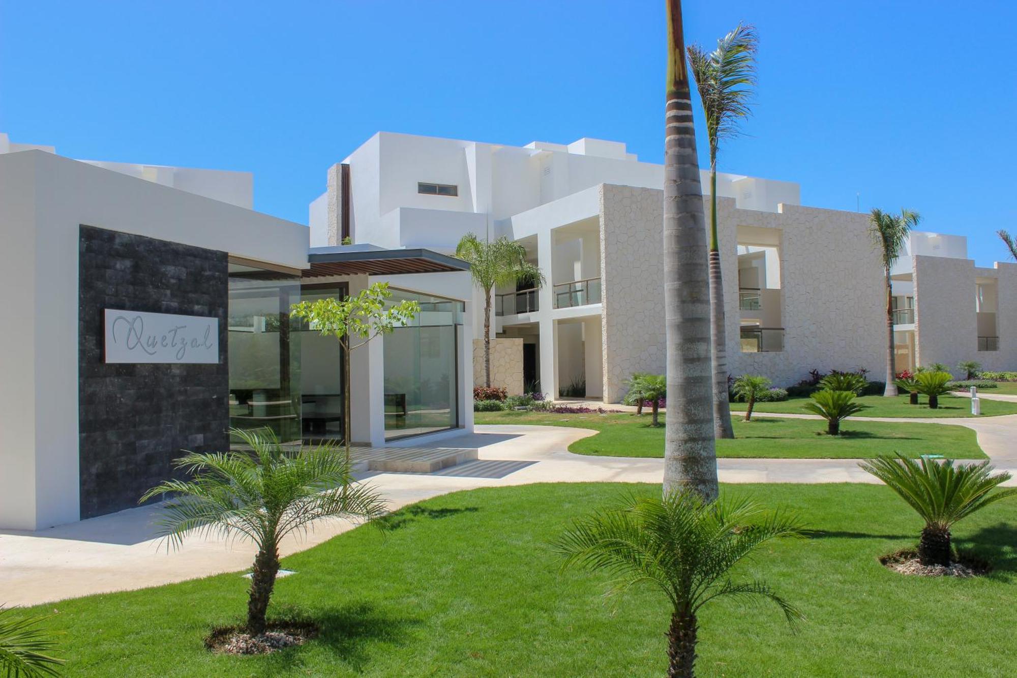 Exceptional 2Story Penthouse With Hot Tub And Rooftop Terrace In Bahia Principe Akumal Buitenkant foto